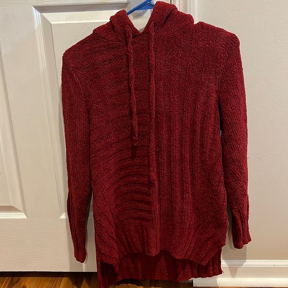 Hooded sweater